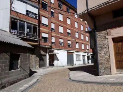Piso en calle de Álvaro Yáñez, 10